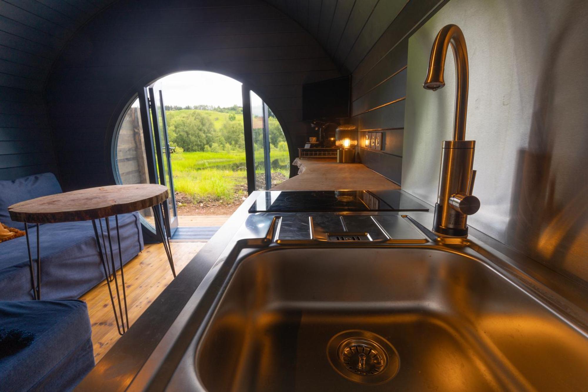 Kingswood Lodges Fort William Buitenkant foto