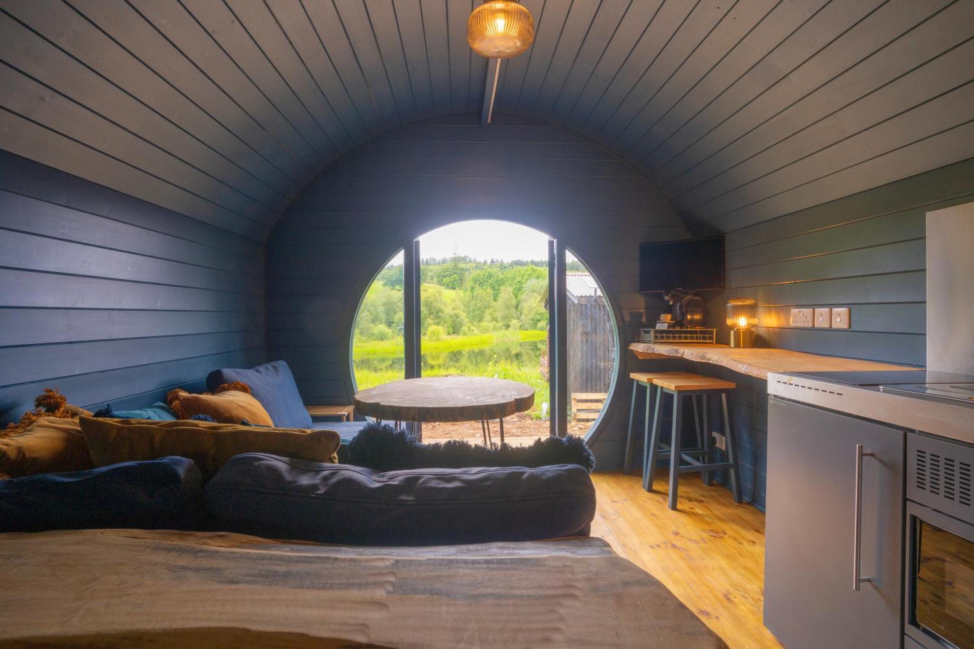 Kingswood Lodges Fort William Buitenkant foto