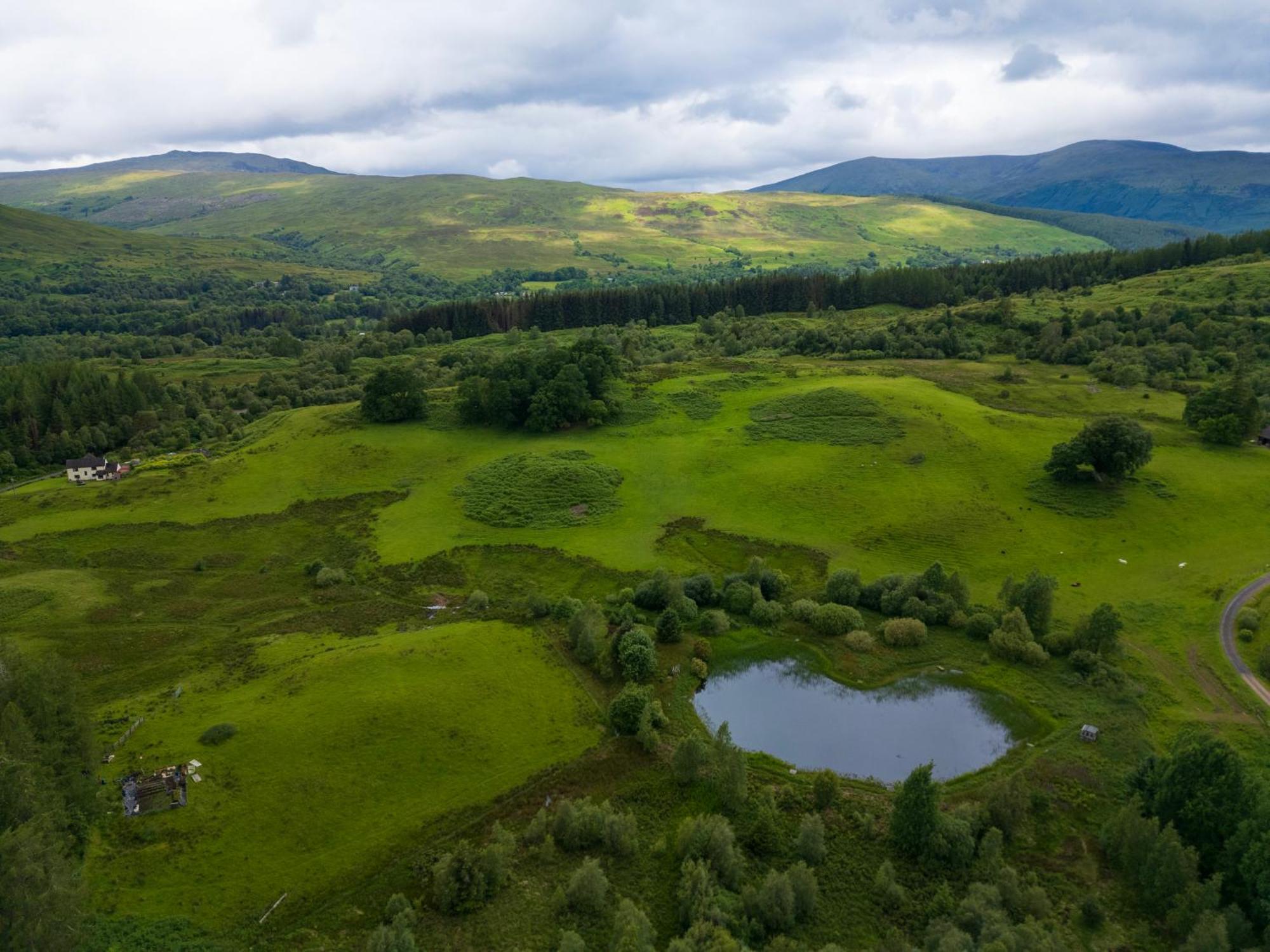 Kingswood Lodges Fort William Buitenkant foto