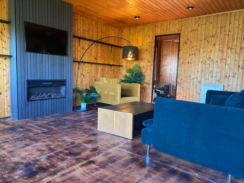 Kingswood Lodges Fort William Buitenkant foto